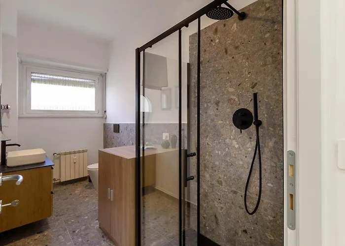 Apartament Domus Pompei - 10' A Piedi Da San Giovanni - Ac, Smart & Wi-fi