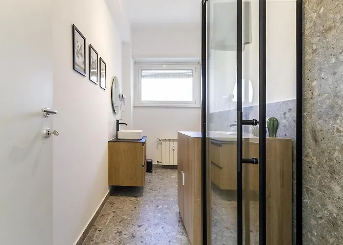 Apartament Domus Pompei - 10' A Piedi Da San Giovanni - Ac, Smart & Wi-fi Rzym